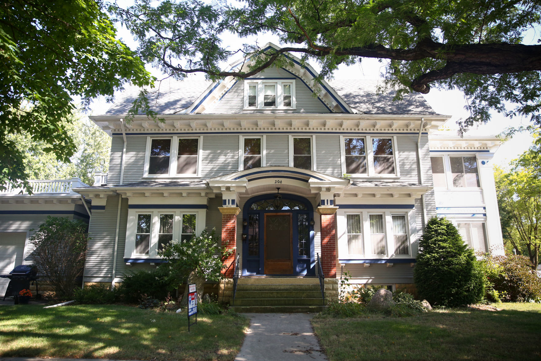 204 Seventh St. NW - Mason City (1).jpg
